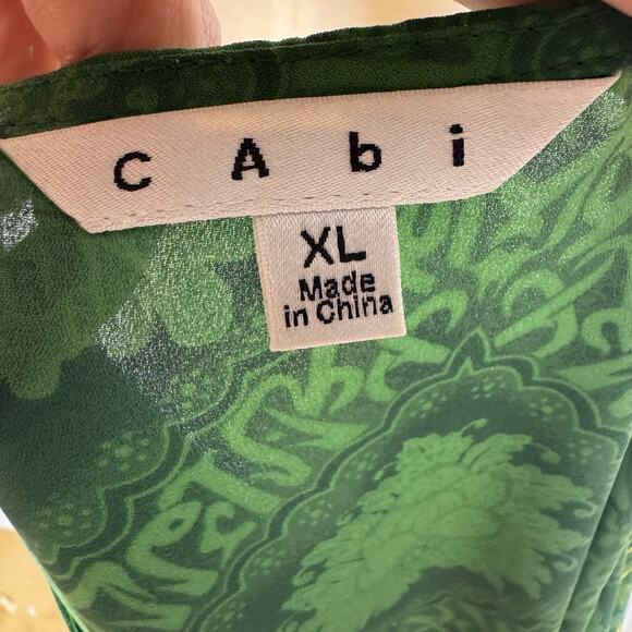 CAbi Green Yellow Baroque Floral Blouse Top XL Boho Boxy Pullover Style 597 - Picture 3 of 6